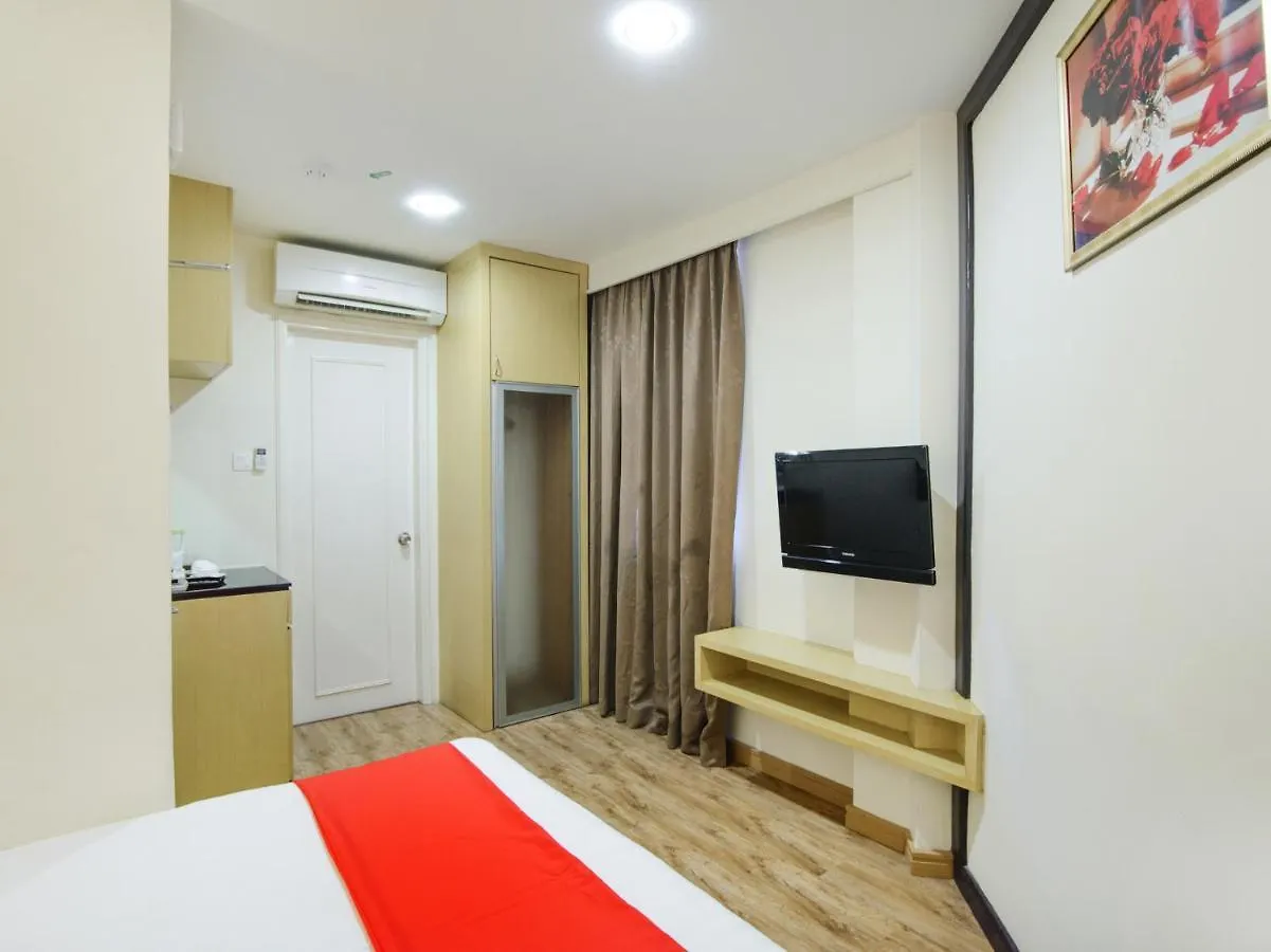 Oyo 371 Grand Eastern Hotel Kota Kinabalu
