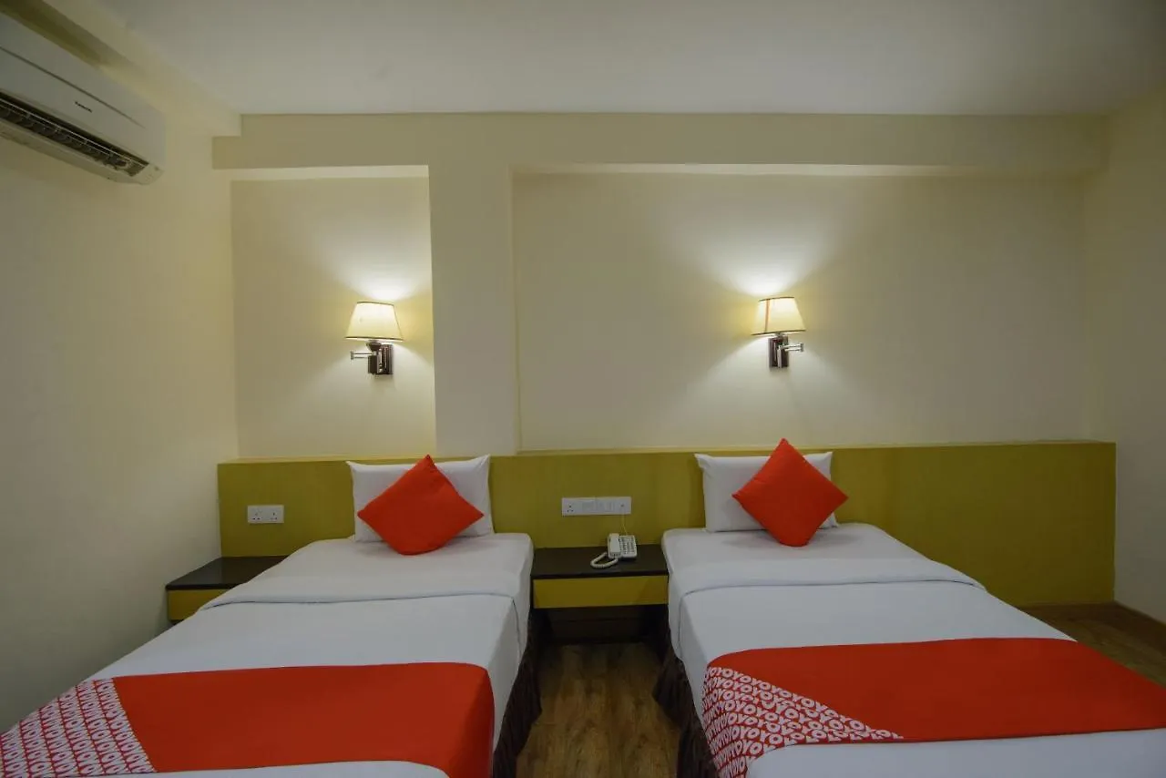 Oyo 371 Grand Eastern Hotel Kota Kinabalu